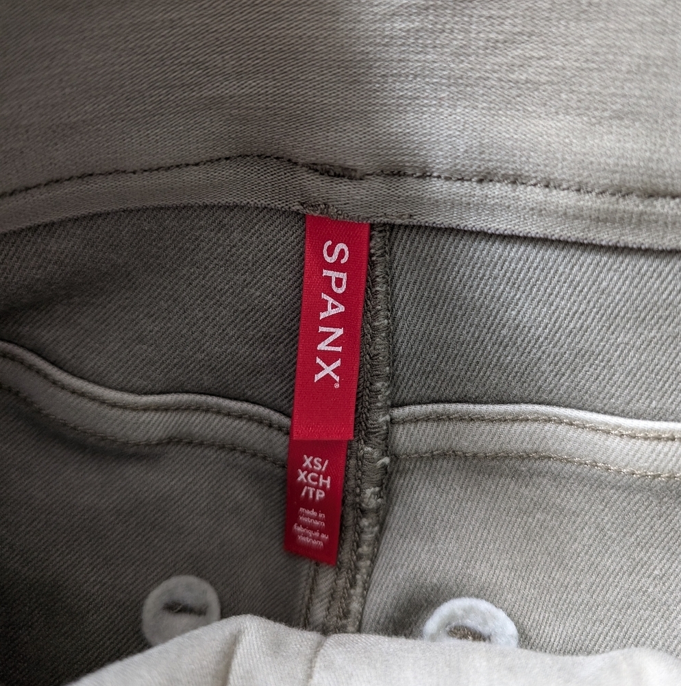 Spanx Stretch Twill Straight Leg Pant xs petite NWT - Picture 9 of 15